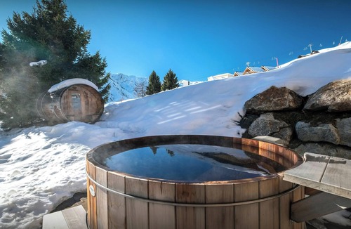 La Toussuire Ski Chalet | Chalet Sheehy - Modern property with spa and terraces - OVO Network