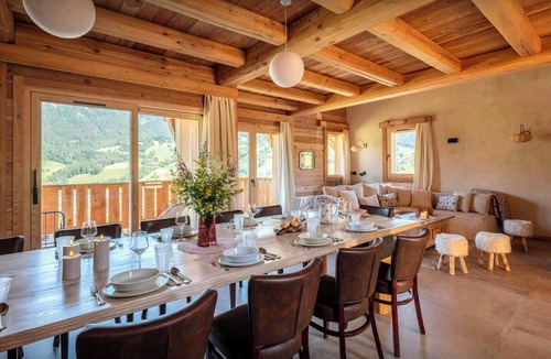 Praz-sur-Arly Ski Chalet | Chalet Source Eve - The ideal base in the Espace Diamant - OVO Network