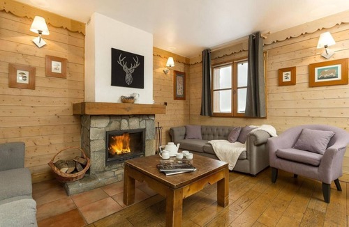 Bergers Ski Chalet | Chalet, terrace, balcony, fireplace or stove, parking, tv, 120-130m², Alpe d'Huez