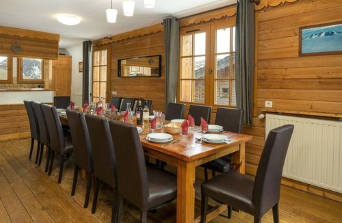 Bergers Ski Chalet | Chalet, terrace, balcony, fireplace or stove, parking, tv, 120-130m², Alpe d'Huez