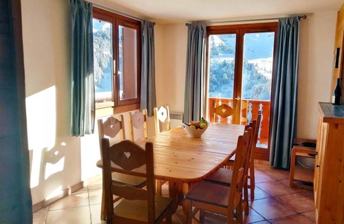 Meribel-Mottaret Ski Chalet | Chalet, view valley, sauna, balcony, fireplace or stove, parking, tv, 153m², Méribel-Mottaret