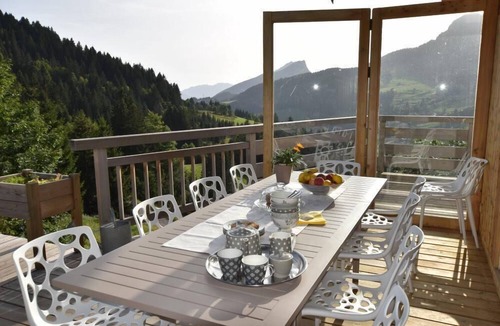 Le Chinaillon Ski Chalet | Chalet, view mountain, fitness, sauna, terrace, balcony, fireplace or stove, parking, 190m²