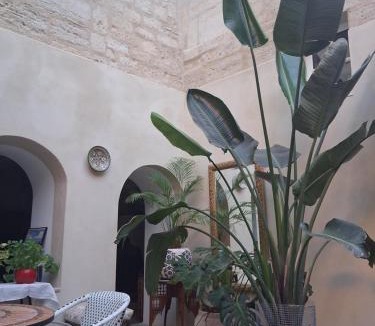 Beaucaire Bed & Breakfast | Chambre d'hôte Maison Magda