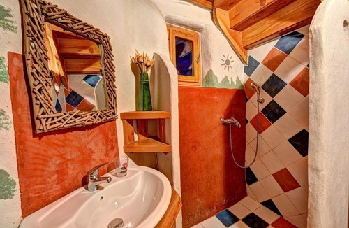 Saint-Martin-de-Queyrieres Bed & Breakfast | Chambres d'Hôte le Brin de Paille