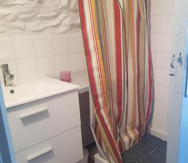 Le Beausset Bed & Breakfast | Chambre indépendante au calme