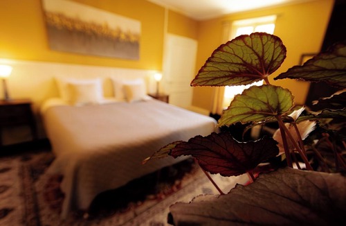 Preveranges Bed & Breakfast | Chambres d hotes la Joyeuse