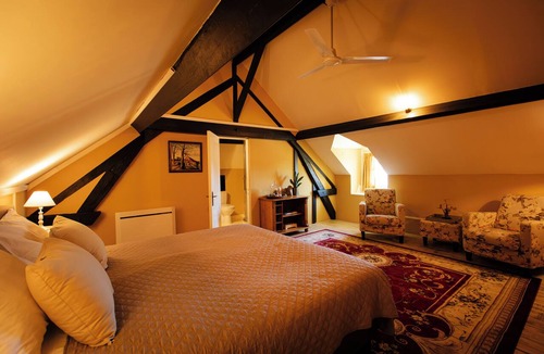 Preveranges Bed & Breakfast | Chambres d hotes la Joyeuse