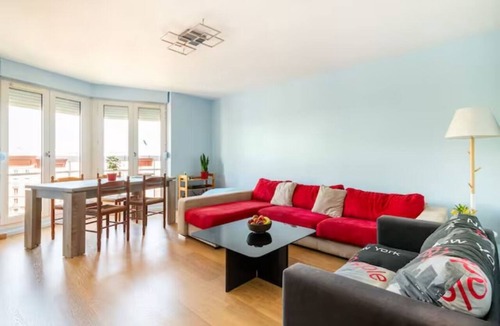 Charpennes - Charmettes Apartment | Chambres en Étage Supérieur, Lumineux, Calme et Propre