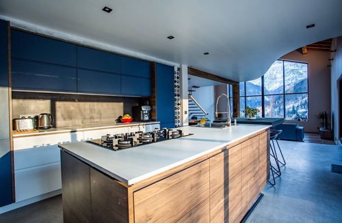 Servoz Ski Chalet | Chamonix Valley Chalet with spectacular views, large open plan modern