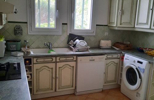 Regusse House | Character house 30 min from Lac de Ste Croix. Market and shops within 2 minutes' walk