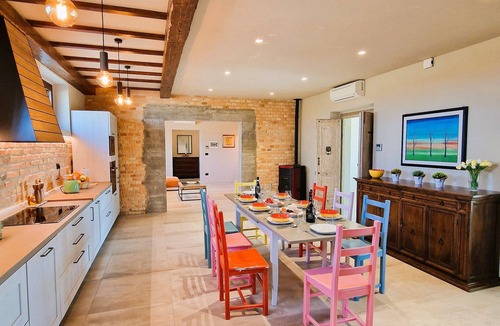 Marciano House | Characteristic restored farmhouse with 360° views