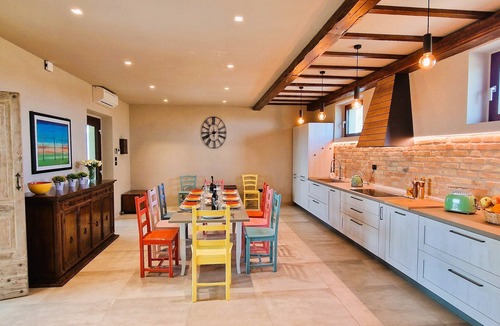 Marciano House | Characteristic restored farmhouse with 360° views