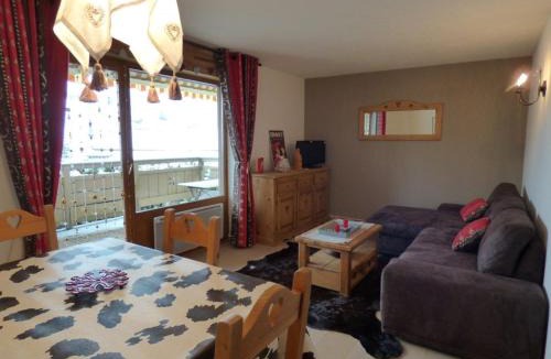 Le Grand-Bornand Apartment | Charmant T2 + coin montagne, idéal familles, proche pistes et commerces - Garage, balcon, 6 pers. - FR-1-458-142