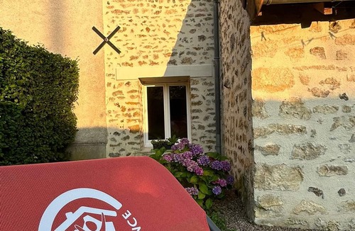 Nohant-Vic Cottage | Charming 1864 Stone House with Garden, Near George Sand's Estate, 10 min from La Châtre