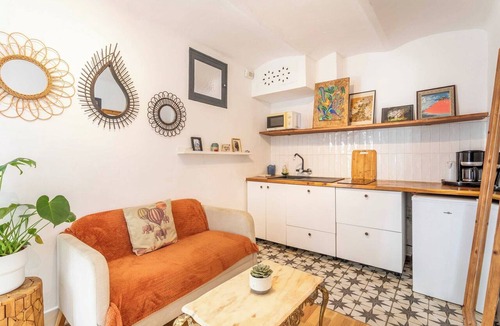 Malpasse Apartment | Charming 1BDR/2P flat with a garden