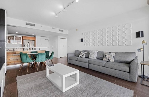 Midtown Condo | Charming 2-bedroom condo Fabulous MIDTOWN Miami GETAWAY w/Parking, pool, gym