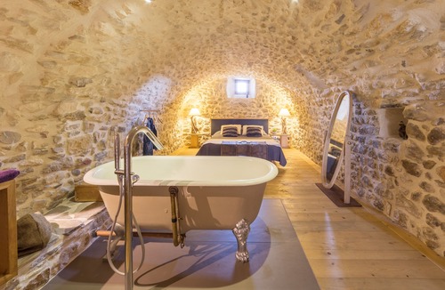 Vallon-Pont-d'Arc House | CHARMING AIR-CONDITIONED STONE RESIDENCE WITH HEATED SWIMMING POOL