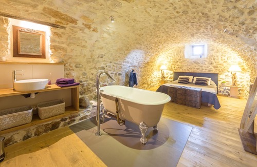 Vallon-Pont-d'Arc House | CHARMING AIR-CONDITIONED STONE RESIDENCE WITH HEATED SWIMMING POOL