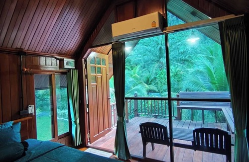Ao Luek House | Charming Ao Luek Tai Retreat with Breathtaking Views