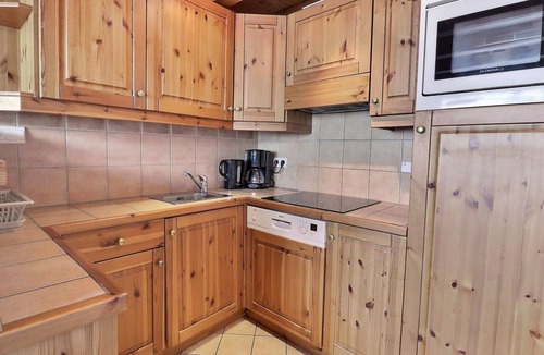 Meribel-Mottaret Apartment | Charming apartment Méribel, south, 6 pers, wifi