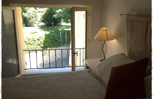 Sablet Villa | Charming Hilltop Accommodation With Outstanding Views