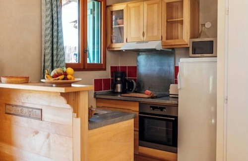 La Peyrade Apartment | Charming house in an organic wine estate