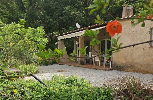 Entrecasteaux House | Charming provençal bastidon (Cottage), with swimming pool (fully equipped).