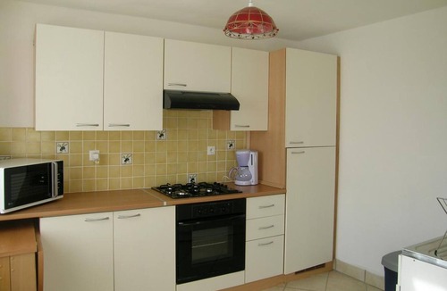 Saint-Sauvier Cottage | Charming standalone house near Montluçon