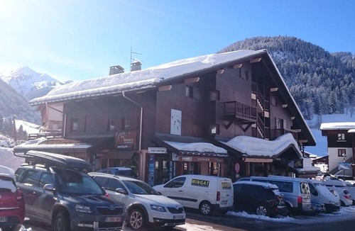 Areches Apartment | Charming Studio 18m² - 2/3 People - Village Center