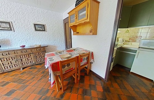 Le Chinaillon Apartment | Charming Studio at the Foot of the Slopes with Mountain View, Balcony & Parking