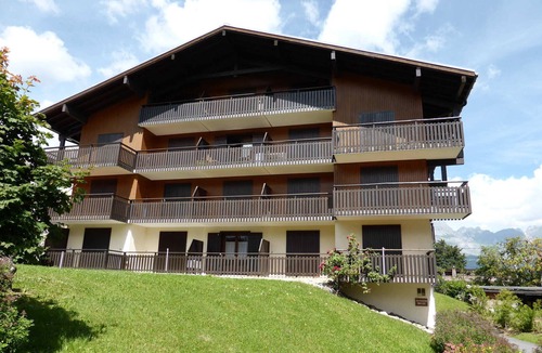 Combloux Apartment | Charming T3 in Combloux Center - Pets and Parking Included