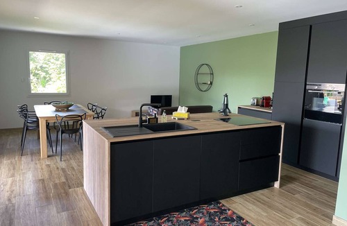 Vallon-Pont-d'Arc Villa | Charming Villa in Vallon-Pont-d'Arc with Private Pool, Terrace, and Garage