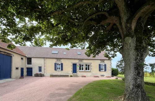 Genouillac House | Chez Mémé - Lapeyrouse