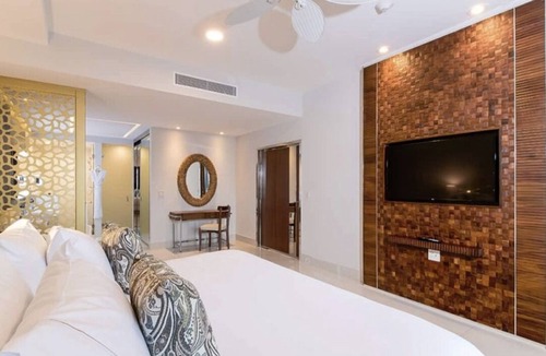 Salina Grande Resort | Chic 3-bedroom resort with AC, fitness room in brilliant Cancún
