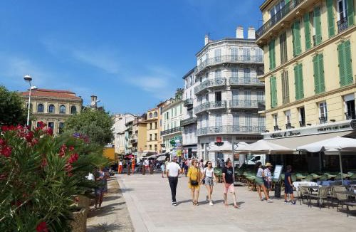 Le Suquet Apartment | Citilet Louis Blanc 1,2,3 - Three gorgeous, open-plan apartments