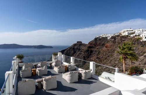 Firostefani Hotel | Cliff Side Suites