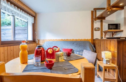 Chamonix-Mont-Blanc Apartment | Clos des Outannes by Interhome