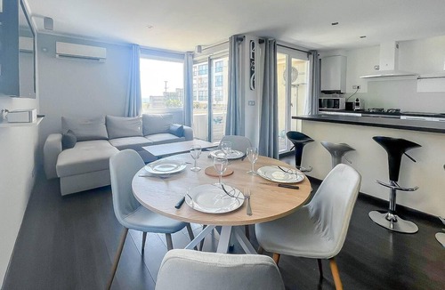 Cannes La Bocca Apartment | CLOSE SEA - Terrace with Sea View, AC and Parking - BENAKEY