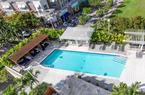 Midtown Apartment | Coco Loco - Wynwood