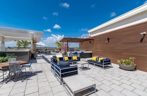 Midtown Apartment | Coco Loco - Wynwood