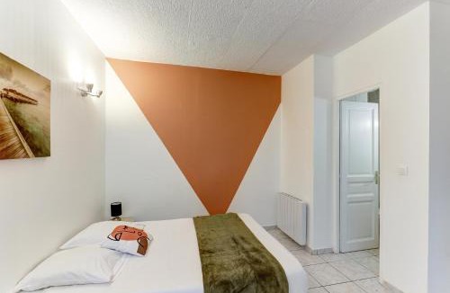 Neris-les-Bains Apartment | Cocon Thermal - Proche des Thermes
