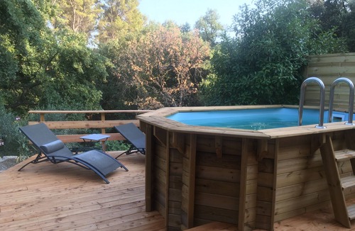Flayosc House | Cocooning cottage with Balnéo 2 places, private pool and wooden terrace