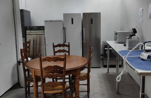 Challes-les-Eaux House | Comfortable mobile home with terrace in Challes-les-Eaux