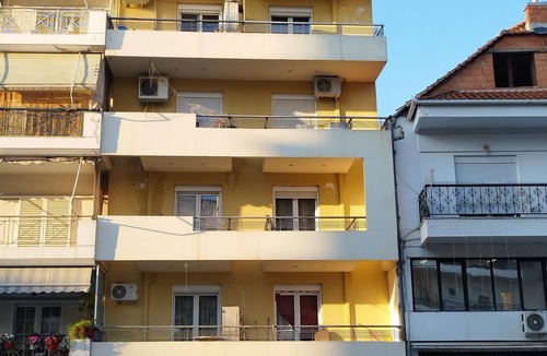 Larissa Apartment | Comfortable Studio in Larissa near the Center with Easy Parking
