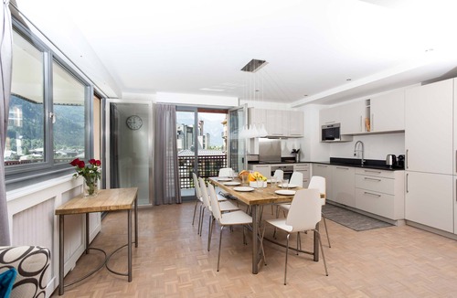 Chamonix City Centre Apartment | Concordia apartment - sleeps 8 guests in 3 bedrooms