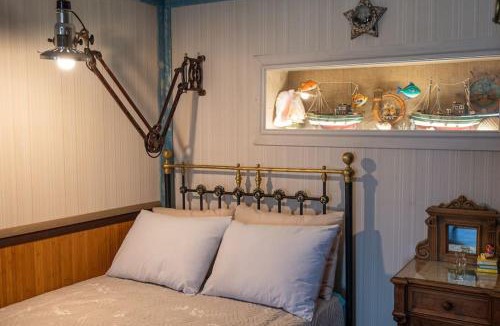 Mytilene Apartment | containerluxury2
