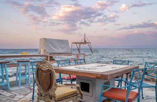 Mytilene Apartment | containerluxury2