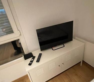 Villette - Maisons Neuves Apartment | Convenient and central studio Close to the metro and amenities