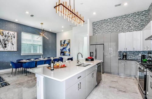 Loughman House | Coolest Home w/Ice Princess BR, Pool Table, Theater, Game Loft - Near Disney