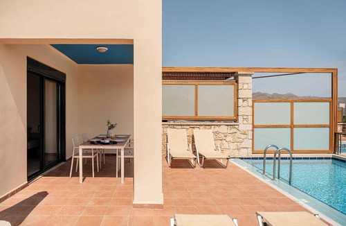 Kamisiana Villa | Corali Villa I - Seaview, Pool & 450m to Beach
